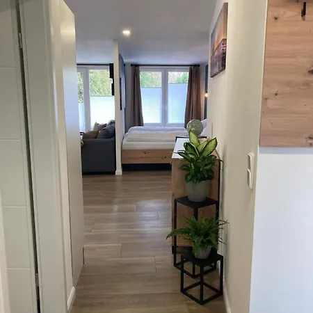 Moderne Mit Balkon Apartment *
