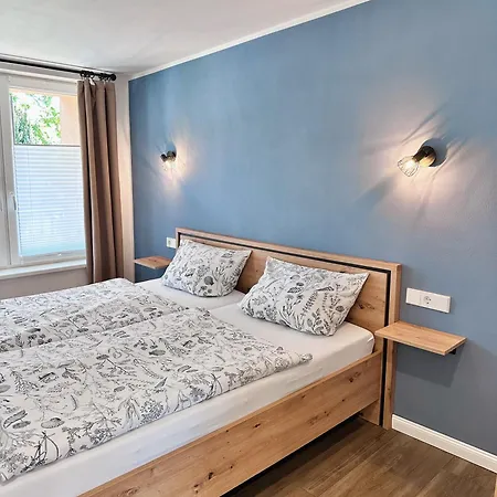 Moderne Mit Balkon * Herxheim