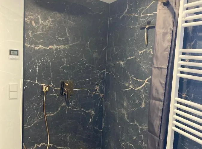 דירה Moderne Mit Balkon הרקסהיים